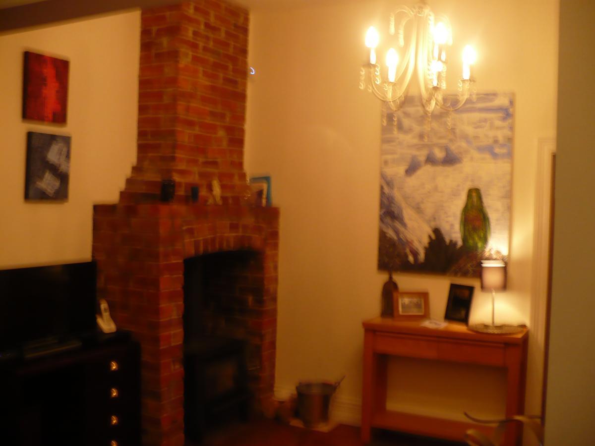 Brockworth Cottage كريستتشيرش المظهر الخارجي الصورة